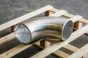 curved aluminium pipe end